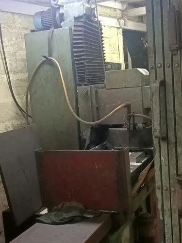 Reverse forward handle